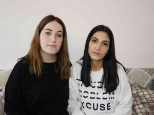 Üvey Annesine Kezzap Attığı Öne Sürülen Gence Kız Kardeşleri Sahip Çıktı
