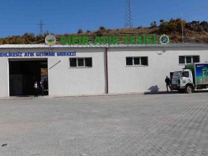 Akdağmadeni’nde Aylık 120 Ton Atık Geri Dönüşümle Ekonomiye Kazandırılıyor