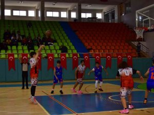 Elazığ’da U16 Basketbol Yerel Lig Müsabakaları Başladı
