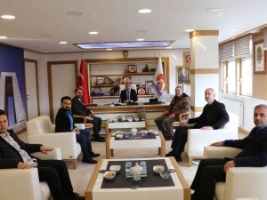 Başkan Özdemir: "Eğitimcilerimizin Yanındayız"