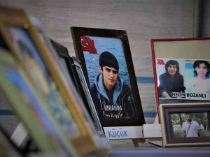 Gözü Yaşlı Baba Oğluna ‘Teslim Ol’ Çağrısında Bulundu