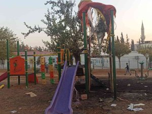 Parktaki Oyun Gruplarını Yakan 2 Çocuk Yakalandı