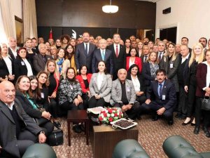 Başkan Gümrükçü Ve Beraberindeki Heyetten Ankara Çıkarması