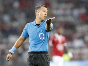 Fransız Hakem Hamel, Hayatını Kaybetti