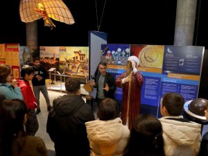 Bilimin Sultanları Bu Sergide