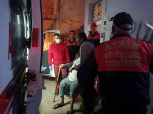 Dumandan Etkilenen Yaşlı Adam Hastaneye Kaldırıldı