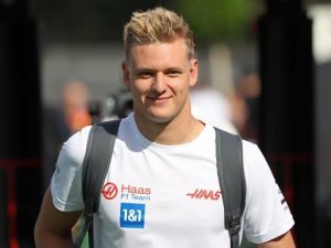 Haas’ta Schumacher Gitti, Hülkenberg Geldi