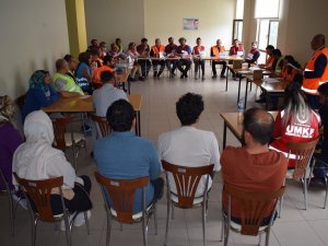 Besni Devlet Hastanesinde Masa Başı Tatbikatı Yapıldı
