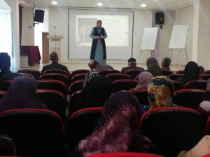 Bingöl’de ’Aile Okulu’ Projesi Eğitimleri Devam Ediyor
