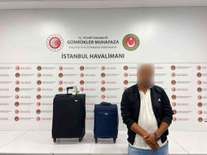 İ̇stanbul Havalimanı’nda Valizin Demir Çubuklarına Gizlenmiş Kokain Bulundu