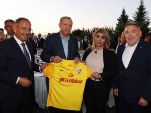 Alpaslan Baki Ertekin: "Bir Koltukta 2 Karpuz Olmaz”