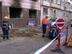 Fatih’te Doğal Gaz Patlamasının Bıraktığı Hasar Gün Ağarınca Ortaya Çıktı
