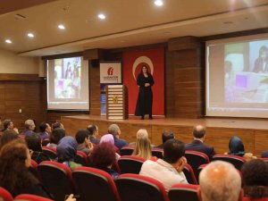 Vergi Dairesi Çalışanlarına Metaverse Konferansı