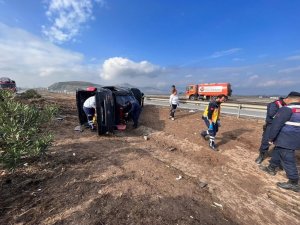 Gaziantep’te Minibüs Yoldan Çıktı: 1 Ölü, 10 Yaralı