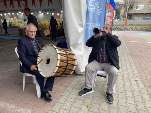 Sultangazi’de Erzurum Cağ Kebabı Ve İ̇spir Kuru Fasulyesi Festivali Başladı