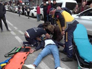 Motosiklet Kazasında Sürücü Metrelerce Sürüklendi