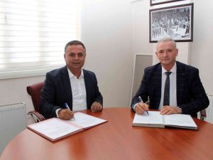 Çal İle Moldova’nın Tomay Kenti Kardeş Kent Oluyor