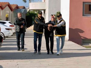 Adana’da Bir Garip Cinayet: Sokakta Öldürülen Gencin Katil Zanlısı Arkadaşı Çıktı