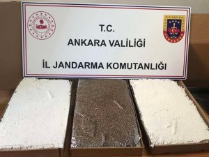 Ankara’da 16 Bini Aşkın Bandrolsüz Makaron Ele Geçirildi