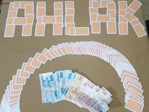 Kumar Operasyonunda 3 Kişi Yakalandı