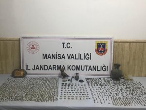 Kula’da Tarihi Eser Operasyonu: 2 Bin 385 Adet Tarihi Eser Ele Geçirildi