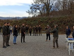 Ormancılara Silah Eğitimi