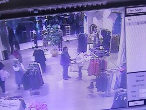 Beşiktaş’ta Ünlü Avm’de Hırsızlık: Turistin Çantasındaki Bin 200 Doları Çaldılar