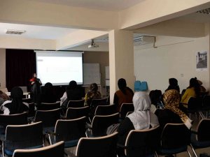 Anneler Seminere, Çocuklar Atölyeye