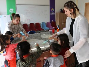 İ̇nfaz Kurumunda Annelerinin Yanında Büyüyen Çocuklar Sgm’de Ağırlandı