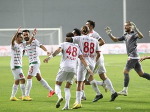 Karşıyaka’da Sakatlık Problemi Bitmiyor