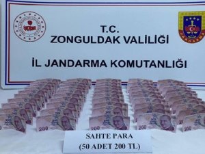 Piyasaya Sahte Para Süren Kalpazanlar Yakalandı