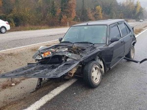 Bariyere Çarpan Otomobildeki Yaşlı Kadın Hastanede Hayatını Kaybetti