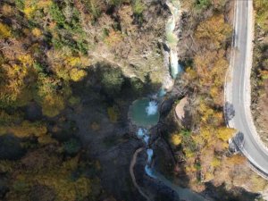 Mavi Göl’ün de İçerisinde Yer Aldığı Kuzalan Tabiat Parkı’nda Sonbahar