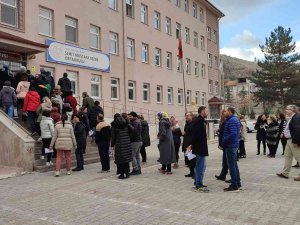 4 Bin 903 Öğretmen ‘Uzman Öğretmenlik Ve Başöğretmenlik’ Sınavına Girdi