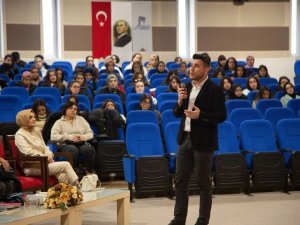 Karabük Emniyeti Uyuşturucuya Karşı Eğitimlerini Sürdürüyor