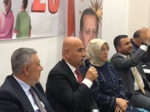 Bakan Kirişci, Söylediği Türküyle Kulakların Pasını Sildi