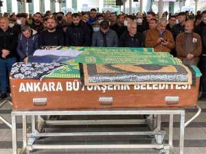 Başkentte Kan Donduran Cinayet: Eşini Katlettikten Sonra Kendisini De Yakarak Öldürdü