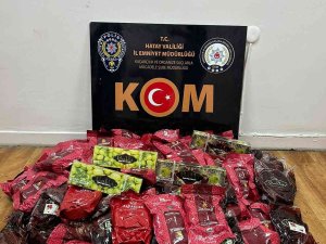 Reyhanlı’da 140 Kilo Kaçak Nargile Tütünü Ele Geçirildi.
