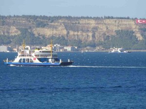 Gökçeada Ve Bozcaada’ya Yarınki Feribot Seferlerine Fırtına Engeli