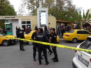 Kavgada Husumetlisi Yerine Babası Ve Kardeşini Vurdu