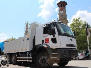 Sungurlu Belediyesi’ne Damperli Kamyon Hibe Edildi