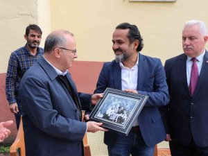 Duman, Mhp Myk Üyesi Korta’dan Projelerine Destek İstedi