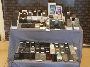 Osmaniye’de 175 Adet Gümrük Kaçağı Cep Telefonu Ele Geçirildi