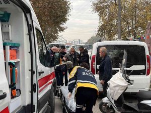 Motosikletten Düşen Sürücü Yaralandı