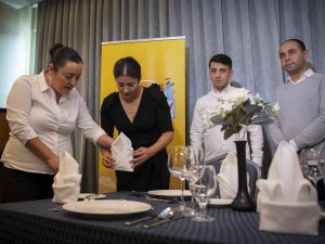 Mersin’de ’Servis Elemanı Kursu’ Sona Erdi