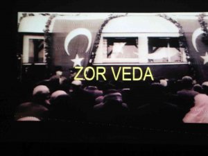 Atatürk’ün İ̇zmit’ten Son Kez Uğurlanışı Belgesel Gösterimiyle Anıldı