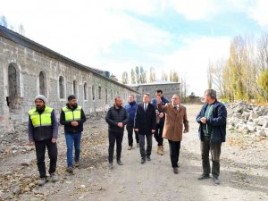 Millet Bahçesinde Çalışmalar Devam Ediyor