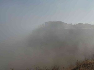 Bingöl’de Yoğun Sis Etkili Oldu