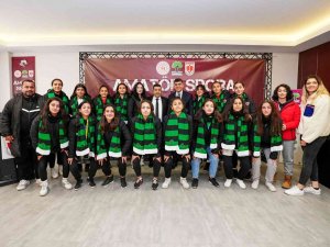 Şehitkamil’de 76 Spor Kulübüne Destek