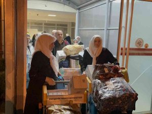 24 Günün Ardından Memleketine Dönen Umreciler Sevinçle Karşılandı